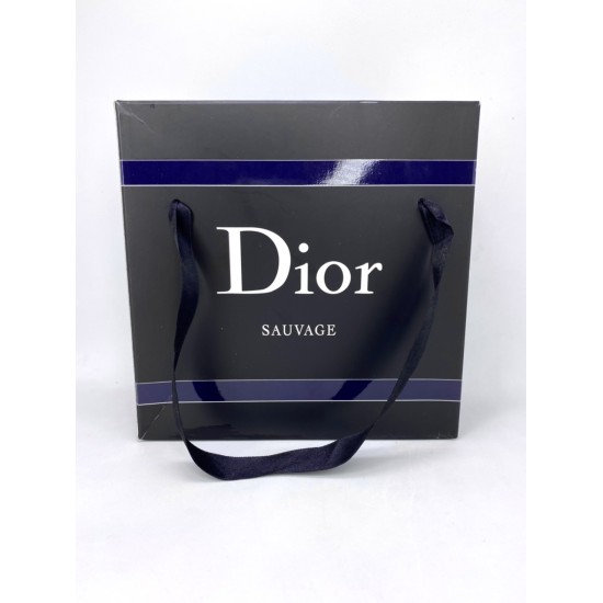 Christian Dior Sauvage Parfum 100 мл за Мъже + Дезодорант 200 мл + Несесер