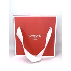Tom Ford Bitter Peach EDP 100 мл Унисекс + Дезодорант 200 мл + Несесер Tom Ford Bitter Peach EDP 100 мл Унисекс + Дезодорант 200 мл + Несесер